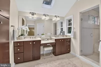 5601 Vernon Place, Bethesda, MD 20817 - Photo 30