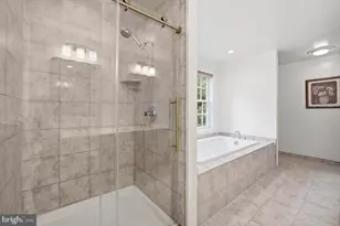 7809 Hidden Meadow Terrace, Potomac, MD 20854 - Photo 24
