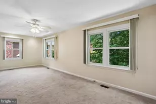 7561 Heatherton Ln, Rockville, MD 20854 - Photo 18
