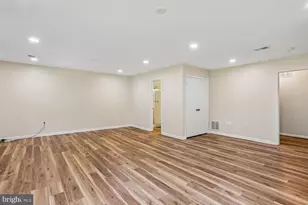 7561 Heatherton Ln, Rockville, MD 20854 - Photo 30