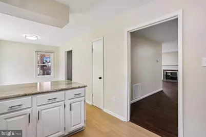 7561 Heatherton Lane, Rockville, MD 20854 - Photo 12