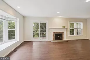 7561 Heatherton Ln, Rockville, MD 20854 - Photo 8