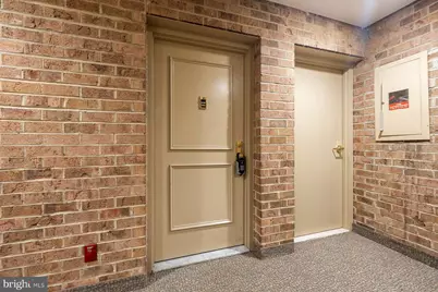 11415 Commonwealth Drive #204, Rockville, MD 20852 - Photo 2