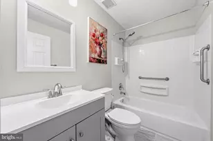 113 Bookham Ln, Gaithersburg, MD 20877 - Photo 18