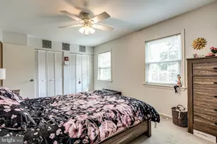 546 Azalea Dr, Rockville, MD 20850 - Photo 18