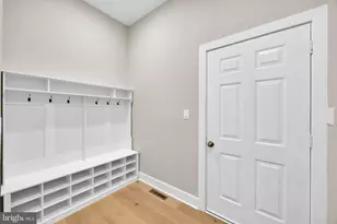 20901 Merle Dr, Gaithersburg, MD 20882 - Photo 34