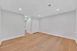 20901 Merle Dr, Gaithersburg, MD 20882 - Photo 52