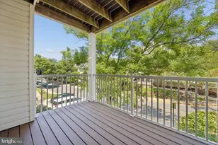 13021 Bridger Dr, Germantown, MD 20874 - Photo 12