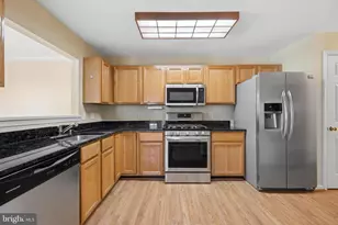 13021 Bridger Dr, Germantown, MD 20874 - Photo 14