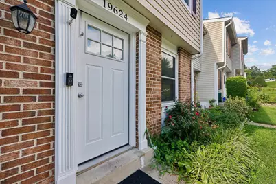 19624 Twinflower Circle, Germantown, MD 20876 - Photo 2