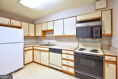 15107 Interlachen Drive #2-621, Silver Spring, MD 20906 - Photo 16