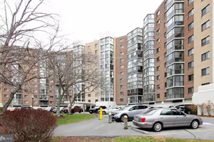 15107 Interlachen Dr, Silver Spring, MD 20906 - Photo 2