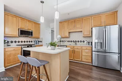 303 Redland Boulevard #201, Rockville, MD 20850 - Photo 16