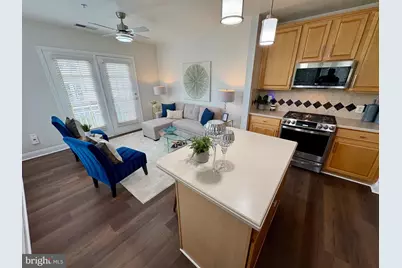 303 Redland Boulevard #201, Rockville, MD 20850 - Photo 6