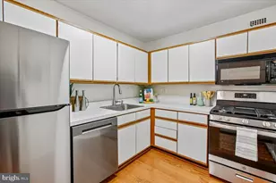 4977 Battery Ln, Bethesda, MD 20814 - Photo 10