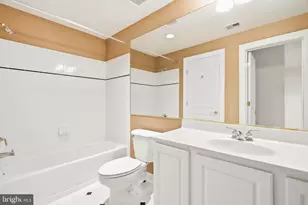 400 Long Trail Terrace, Rockville, MD 20850 - Photo 44