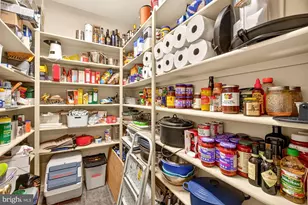 16900 Hillard St, Poolesville, MD 20837 - Photo 36