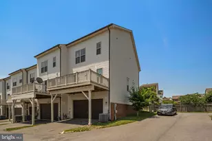 13940 Estuary Dr, Clarksburg, MD 20871 - Photo 2