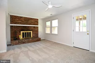 101 Smoothleaf Ln, Gaithersburg, MD 20878 - Photo 32