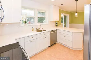 1804 Briggs Chaney Rd, Silver Spring, MD 20905 - Photo 10