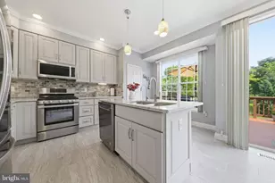 20310 Trolley Crossing Ct, Gaithersburg, MD 20886 - Photo 4