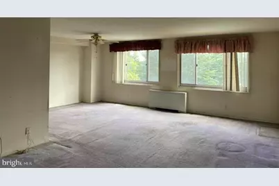 1900 Lyttonsville Road #914, Silver Spring, MD 20910 - Photo 4