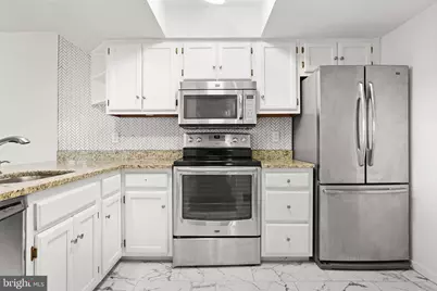 18616 Pier Point Place, Gaithersburg, MD 20886 - Photo 12