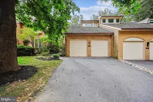 6 Goldleaf Ct, Bethesda, MD 20817 - Photo 16