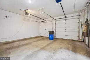 6 Goldleaf Ct, Bethesda, MD 20817 - Photo 24