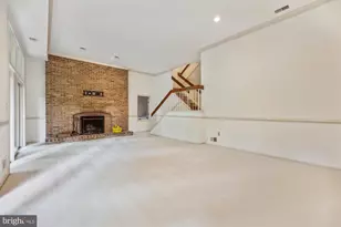 6 Goldleaf Ct, Bethesda, MD 20817 - Photo 18