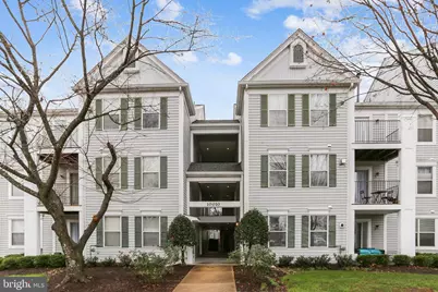 10010 Vanderbilt Circle #5-9, Rockville, MD 20850 - Photo 1