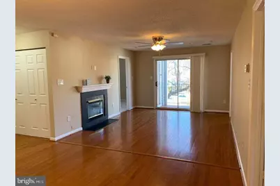 10010 Vanderbilt Circle #5-9, Rockville, MD 20850 - Photo 4