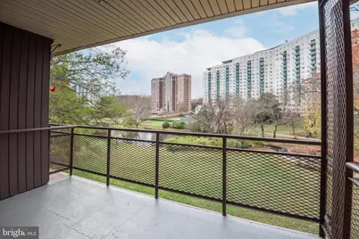 10428 Rockville Pike #402, North Bethesda, MD 20852 - Photo 16