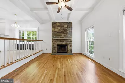 8904 Barrowgate Court, Potomac, MD 20854 - Photo 14