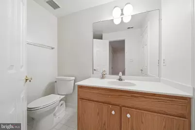 8904 Barrowgate Court, Potomac, MD 20854 - Photo 40