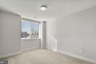 19520 Village Walk Dr, Montgomery Village, MD 20886 - Photo 14