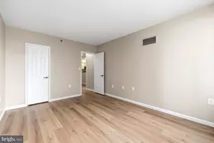 4801 Fairmont Ave, Bethesda, MD 20814 - Photo 24
