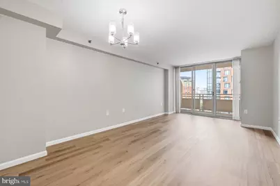 4801 Fairmont Avenue #712, Bethesda, MD 20814 - Photo 2