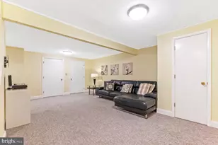 20600 Highland Hall Dr, Montgomery Village, MD 20886 - Photo 24