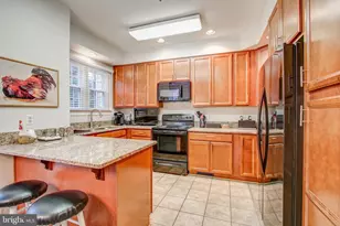 9700 Whitley Park Pl, Bethesda, MD 20814 - Photo 12