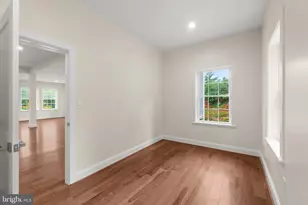9300 Old Georgetown Rd, Bethesda, MD 20814 - Photo 30