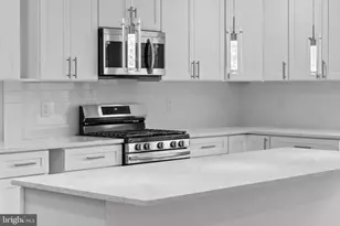 9300 Old Georgetown Rd, Bethesda, MD 20814 - Photo 24