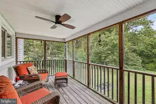 20618 Top Ridge Dr, Boyds, MD 20841 - Photo 6