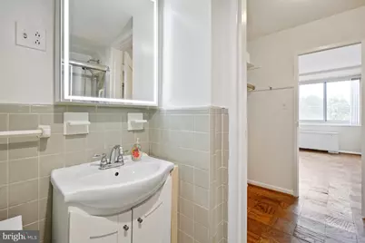 10500 Rockville Pike #605, Rockville, MD 20852 - Photo 20