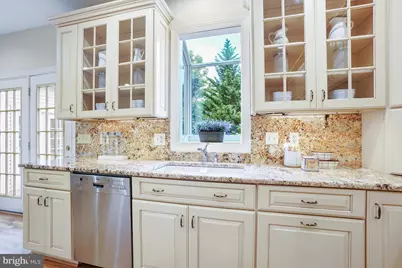7009 Cashell Manor Court, Rockville, MD 20855 - Photo 12