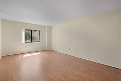 15115 Interlachen Drive #112, Silver Spring, MD 20906 - Photo 6