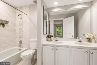 7568 Elioak Terrace, Gaithersburg, MD 20879 - Photo 16