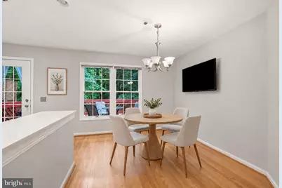 7568 Elioak Terrace, Gaithersburg, MD 20879 - Photo 10