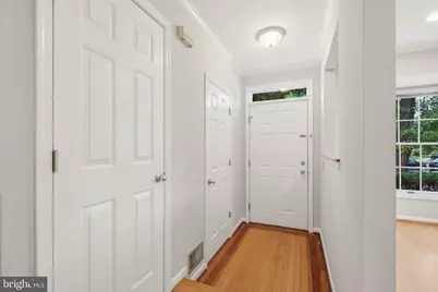 7568 Elioak Terrace, Gaithersburg, MD 20879 - Photo 2