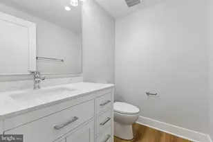 6101 Berkshire Dr, Bethesda, MD 20814 - Photo 10